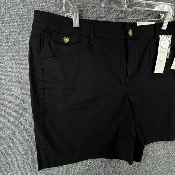 NWT Charter Club Shorts Women Size 14 Black Pockets Cotton Stretch Classic Fit - Picture 3 of 13